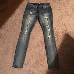 Distressed boyfriend jeans